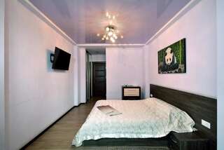 Гостевой дом Мини-гостиница Панда Иркутск Двухместный номер с 1 кроватью и балконом-2