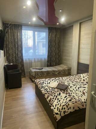 Гостевой дом Панда Иркутск Номер стандарт с 2 односпальными кроватями-2