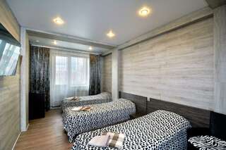 Гостевой дом Панда Иркутск Стандартный трехместный номер-1